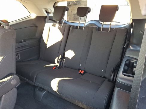 Certified 2023 Subaru Ascent Premium w/ Convenience Package image 11