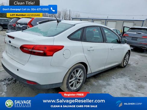 Used 2016 Ford Focus SE FWD image 4
