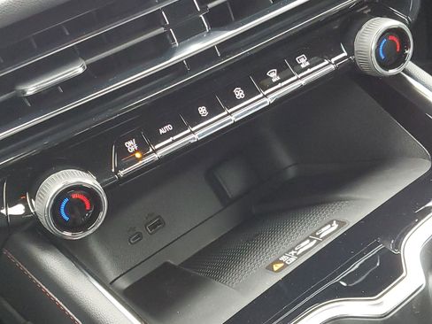 New 2026 Chevrolet Traverse Z71 w/ Enhanced Driving Package image 80