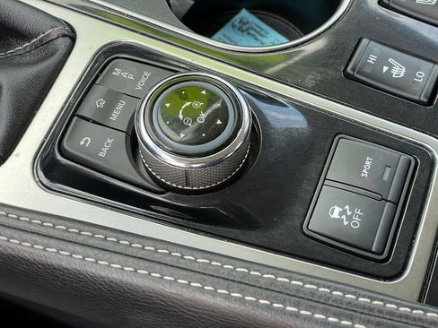 Used 2019 Nissan Maxima 3.5 SV w/ Floor Mat Group FWD image 20