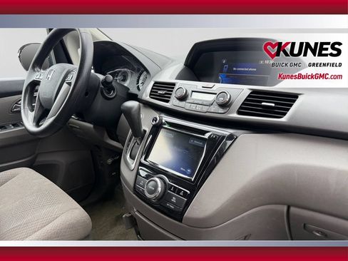 Used 2014 Honda Odyssey EX image 31