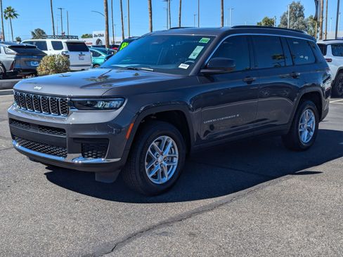 New 2025 Jeep Grand Cherokee L Laredo image 5