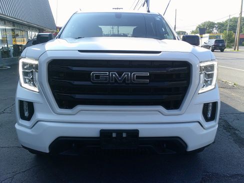 Used 2021 GMC Sierra 1500 Elevation w/ X31 Off-Road Package AWD/4WD image 8