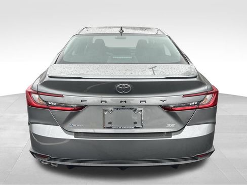 New 2026 Toyota Camry SE image 4