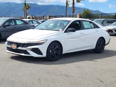 New 2026 Hyundai Elantra Sport FWD image 2