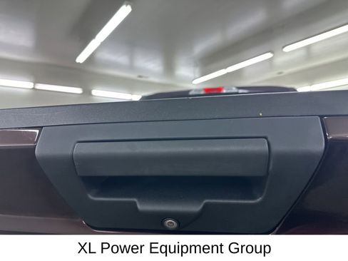 Used 2018 Ford F150 XL w/ Equipment Group 101A Mid AWD/4WD image 17