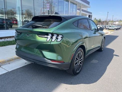 Used 2025 Ford Mustang Mach-E Premium image 8