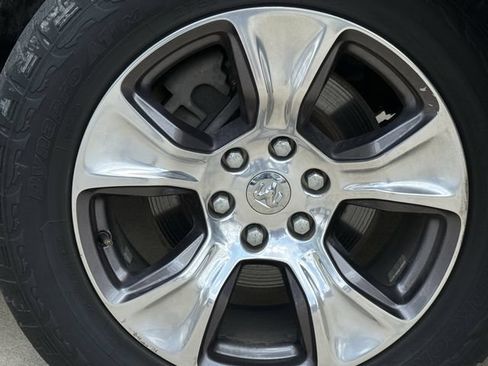 Used 2020 RAM 1500 Laramie AWD/4WD image 10