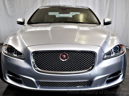 Used 2015 Jaguar XJ image 4