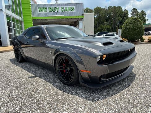 Used 2020 Dodge Challenger SRT Hellcat RWD image 7