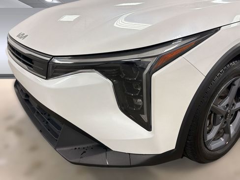 Used 2025 Kia K4 FWD image 10