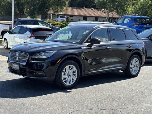 Used 2021 Lincoln Corsair FWD w/ Convenience Package image 10