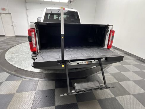 Certified 2023 Ford F250 Lariat w/ Lariat Ultimate Package AWD/4WD image 36