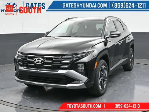Used 2025 Hyundai Tucson SEL AWD/4WD image 6