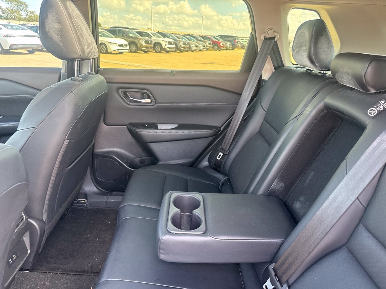 Certified 2023 Nissan Rogue SV w/ SV Premium B Package FWD image 46