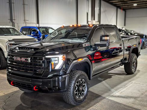 Used 2026 GMC Sierra 2500 AT4X AWD/4WD image 34