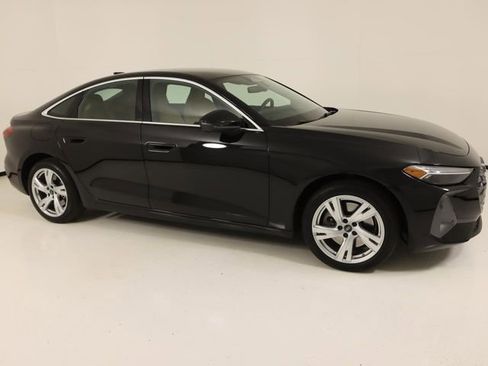 Certified 2025 Audi A5 2.0T Prestige image 6