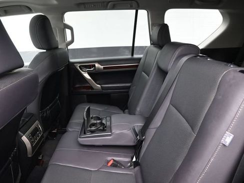 Used 2019 Lexus GX 460 Premium AWD/4WD image 11