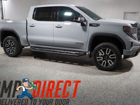 Used 2024 GMC Sierra 1500 AT4 w/ Technology Package AWD/4WD image 7