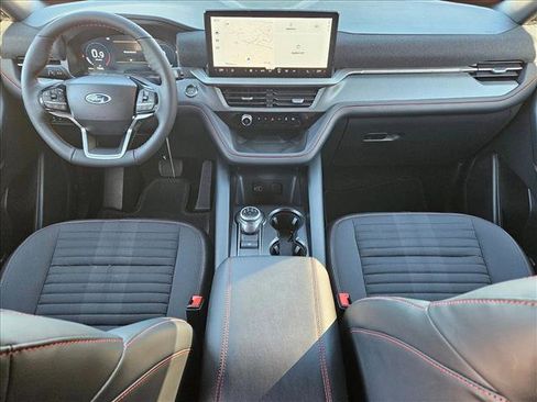 New 2026 Ford Explorer ST-Line w/ ST-Line Street Pack image 15