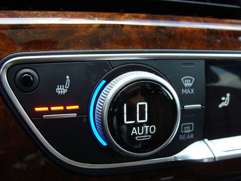 Used 2018 Audi A4 2.0T allroad Premium Plus image 18