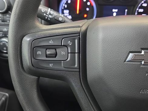 Used 2022 Chevrolet Silverado 1500 Custom Trail Boss AWD/4WD image 16
