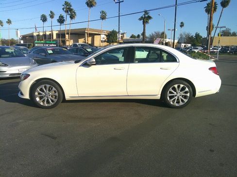 Used 2017 Mercedes-Benz E 300 E 300 Luxury Sedan image 3