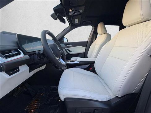 New 2026 BMW X1 xDrive28i w/ Technology Package image 4