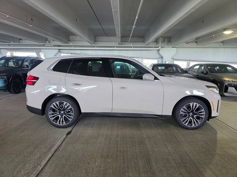 New 2026 BMW X3 xDrive30i w/ Convenience Package AWD/4WD image 3
