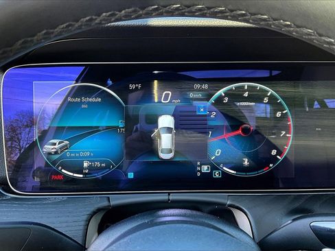 Used 2022 Mercedes-Benz E 350 Sedan image 9