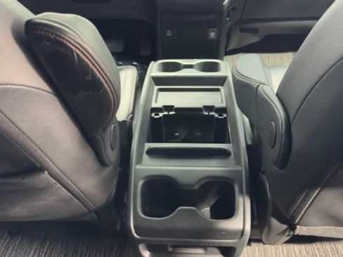 Used 2023 Honda Odyssey Sport image 19
