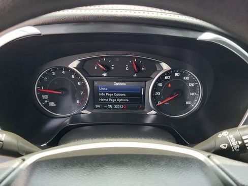 Used 2025 Chevrolet Blazer LT FWD image 7