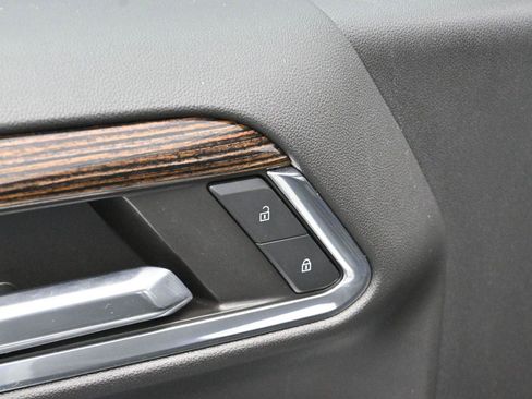 Used 2024 GMC Sierra 1500 Elevation image 10