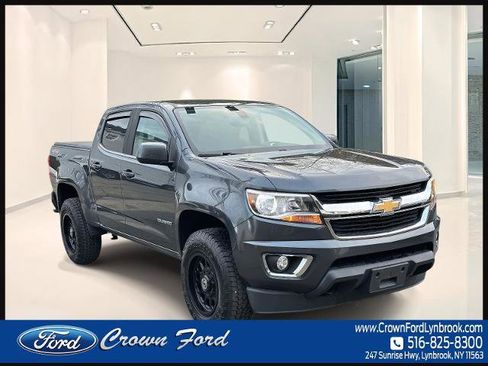Used 2017 Chevrolet Colorado LT w/ LT Convenience Package image 1