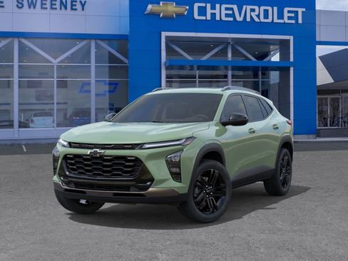 New 2026 Chevrolet Trax ACTIV w/ Sunroof Package image 6