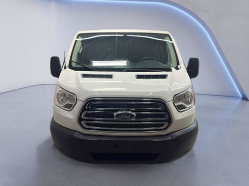 Used 2018 Ford Transit 350 XLT RWD image 2