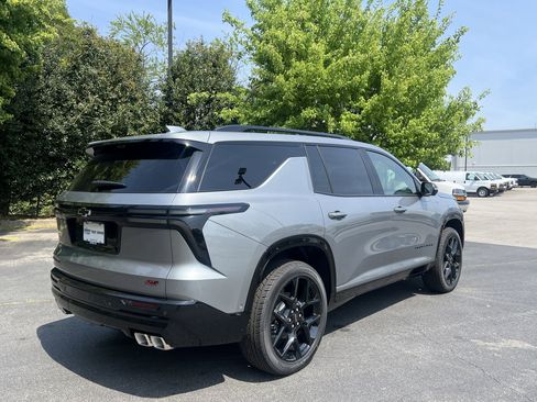 New 2026 Chevrolet Traverse RS FWD image 9