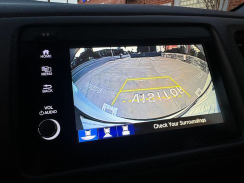 Used 2022 Honda HR-V Sport image 16