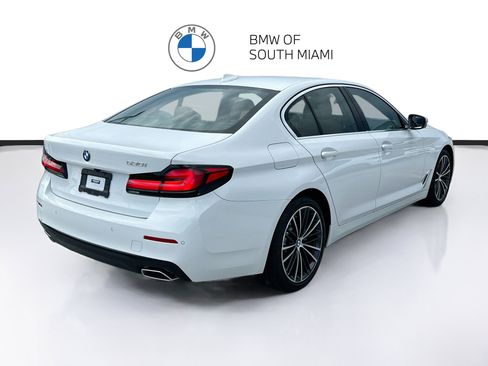 Used 2023 BMW 530i w/ Premium Package RWD image 7
