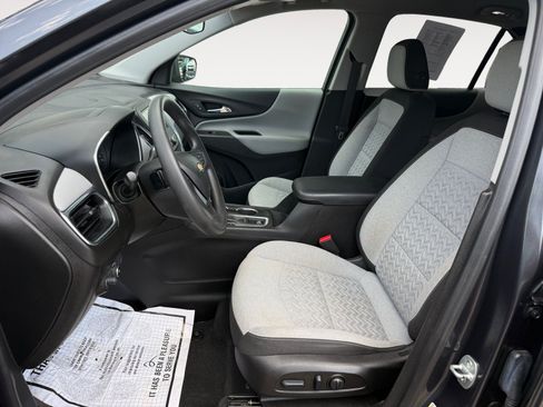 Used 2022 Chevrolet Equinox LT FWD image 9