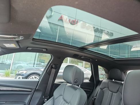 Used 2023 Audi SQ5 Premium Plus w/ Premium Plus Package AWD/4WD image 8