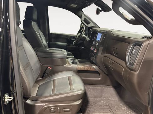 Used 2020 GMC Sierra 2500 Denali w/ Denali Ultimate Package image 16