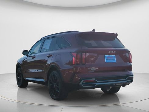 Used 2023 Kia Sorento SX FWD image 7