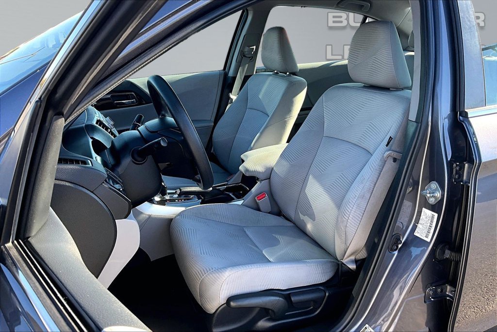 Used 2016 Honda Accord LX image 23