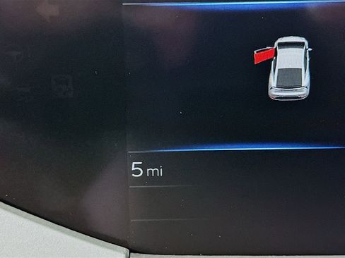 New 2026 Toyota Prius Plug-In Hybrid FWD image 12