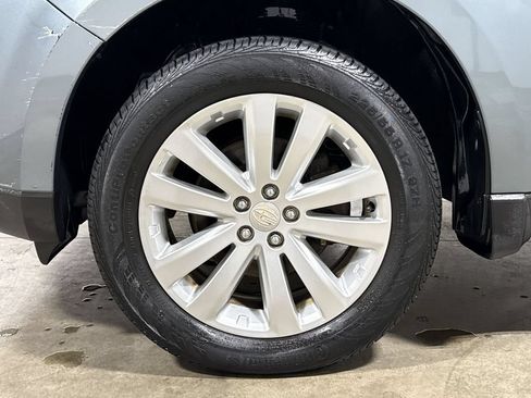 Used 2013 Subaru Forester 2.5X Premium w/ Popular Pkg 3 AWD/4WD image 26