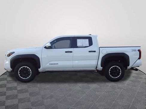 Used 2024 Toyota Tacoma TRD Off-Road AWD/4WD image 2