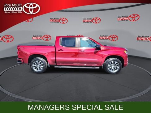 Used 2024 Chevrolet Silverado 1500 RST w/ Convenience Package II AWD/4WD image 9