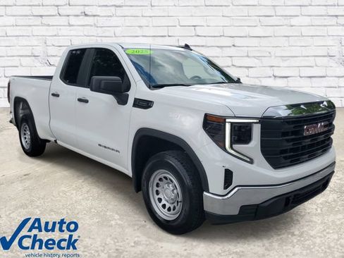 Used 2025 GMC Sierra 1500 Pro w/ Pro Value Package AWD/4WD image 5