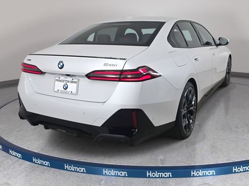 New 2026 BMW 540i xDrive 540i xDrive w/ M Sport Package image 5
